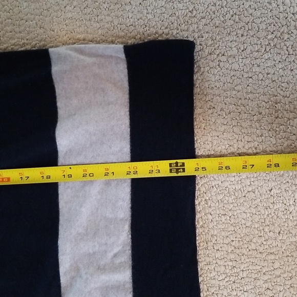 SOFT merino wool sweater - Picture 11 of 14